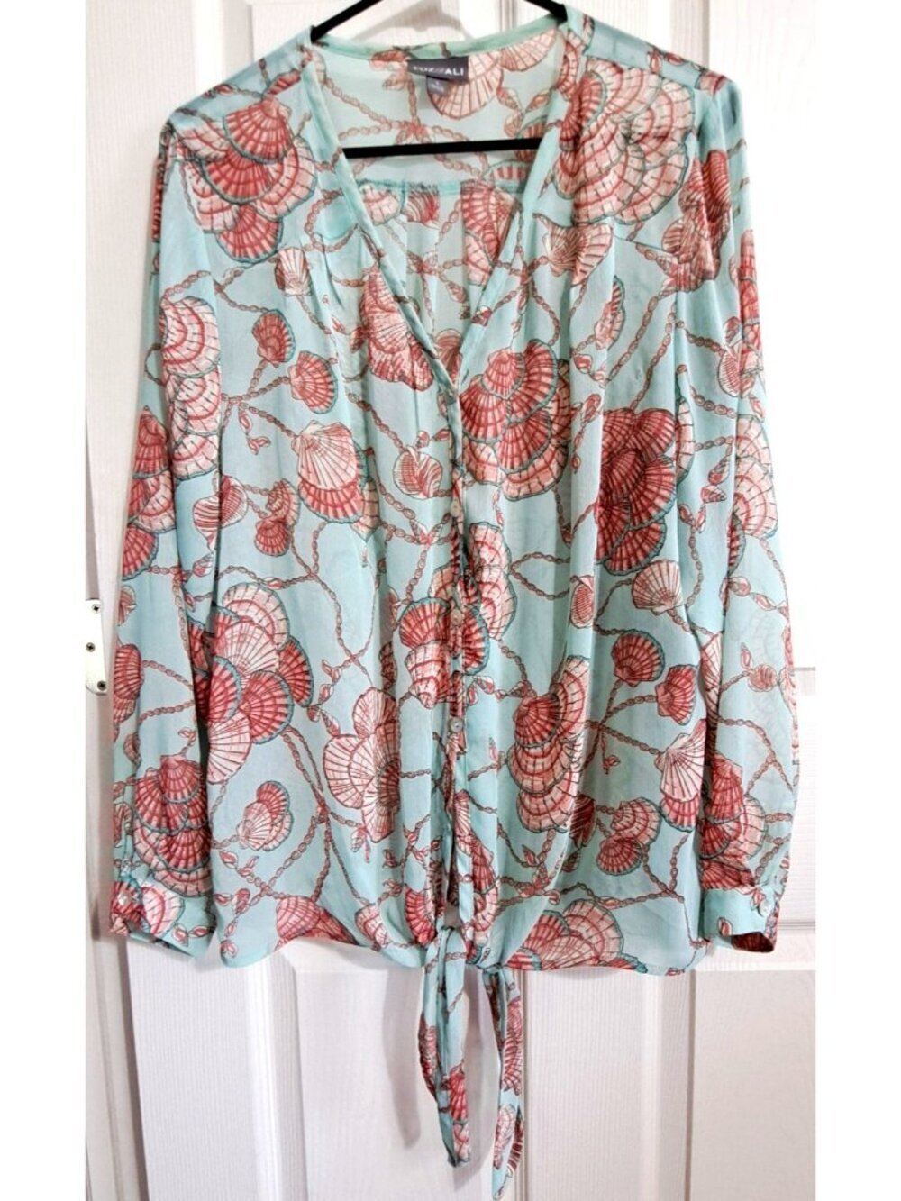 Roz & Ali Women's L Sheer Multicolor Seashell Print Tie Front Blouse FLAW!